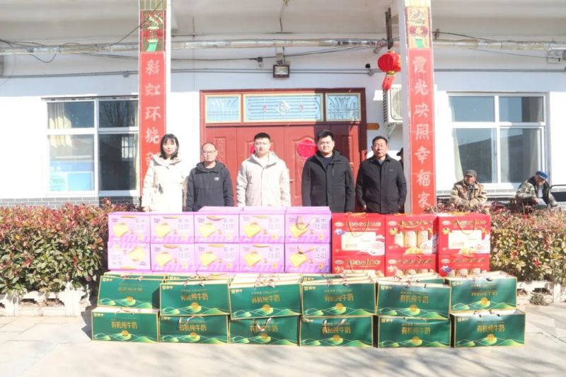 新春走基層 情暖敬老院｜中威集團春節(jié)前夕赴趙堤鎮(zhèn)敬老院和白莊村開展敬老慰問活動